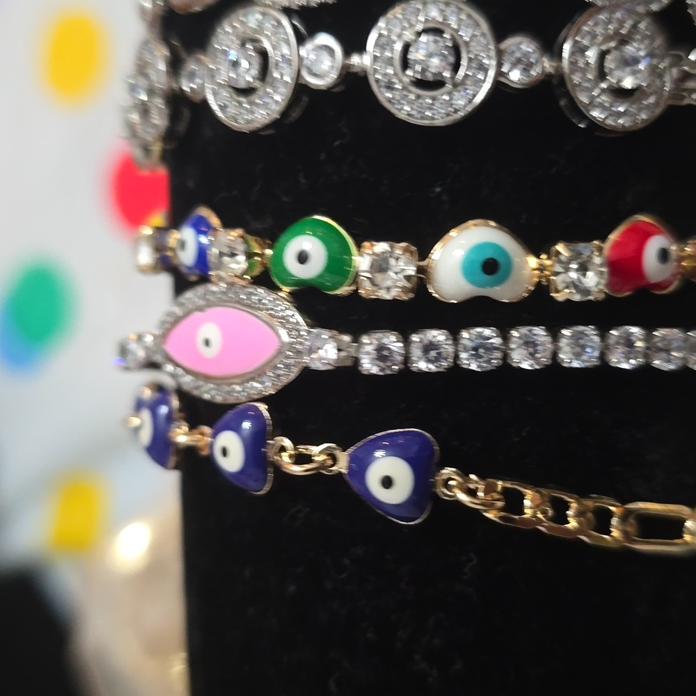 Jewelry - Picture 4 of 4